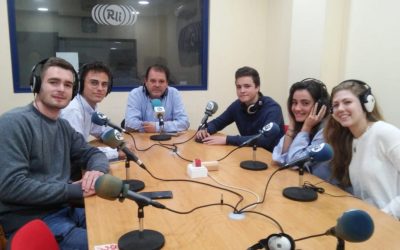 EL LICEO SE PROCLAMA CAMPEÓN NACIONAL DE DEBATE JÓVENES PROMESAS ( Radio La Isla)